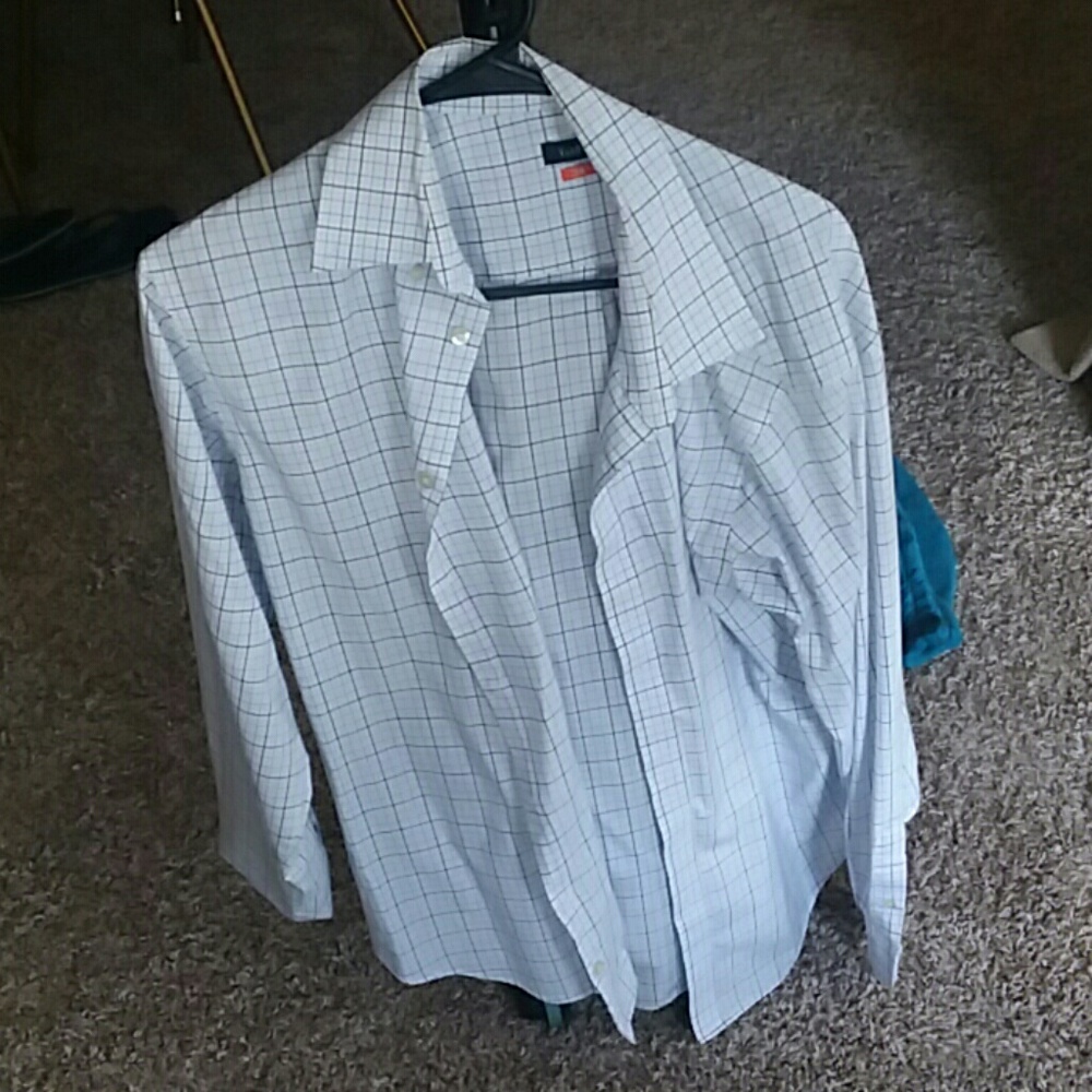 Medium dress shirt